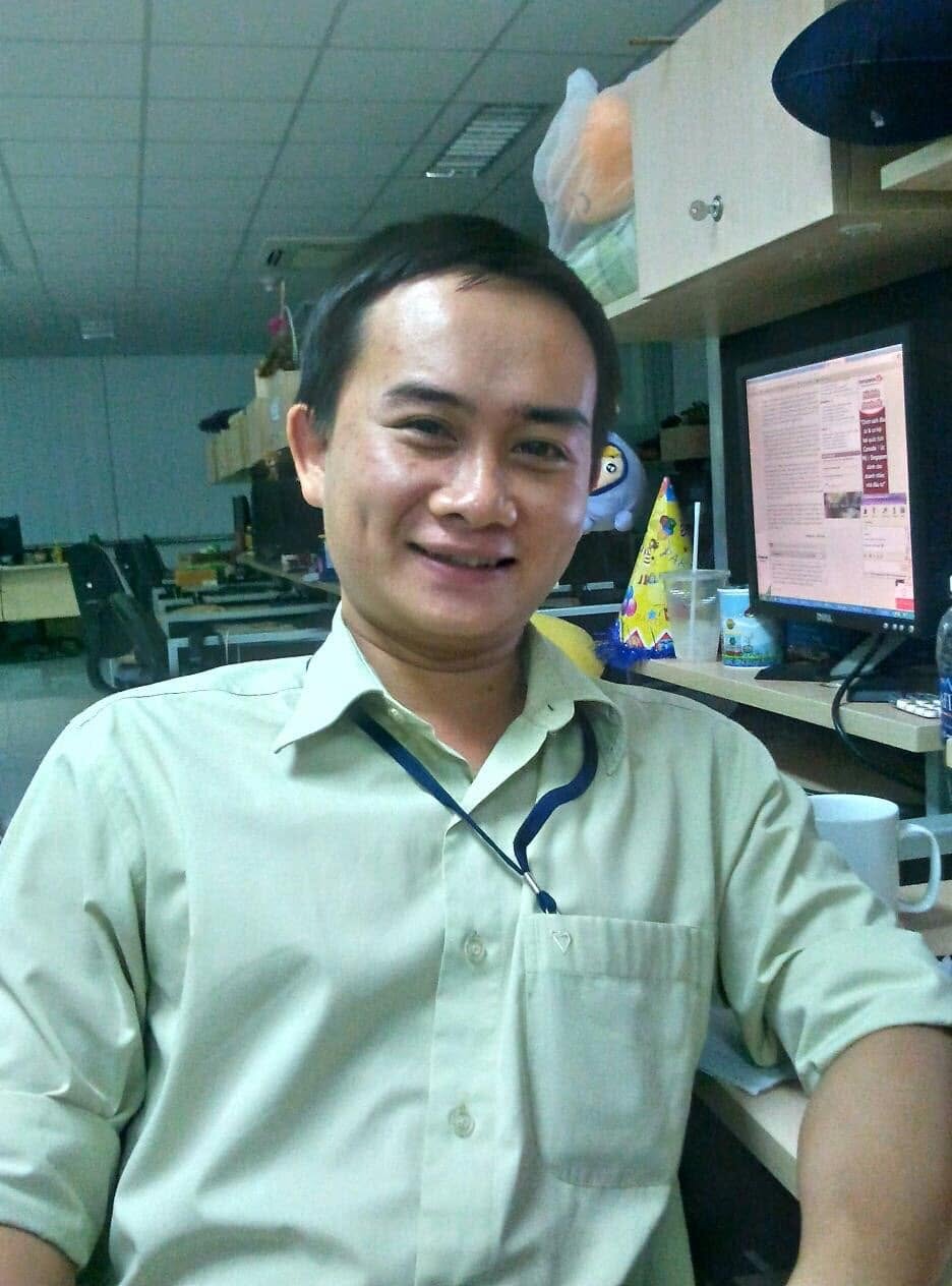 Phạm Quốc Anh thời còn đi làm văn phòng